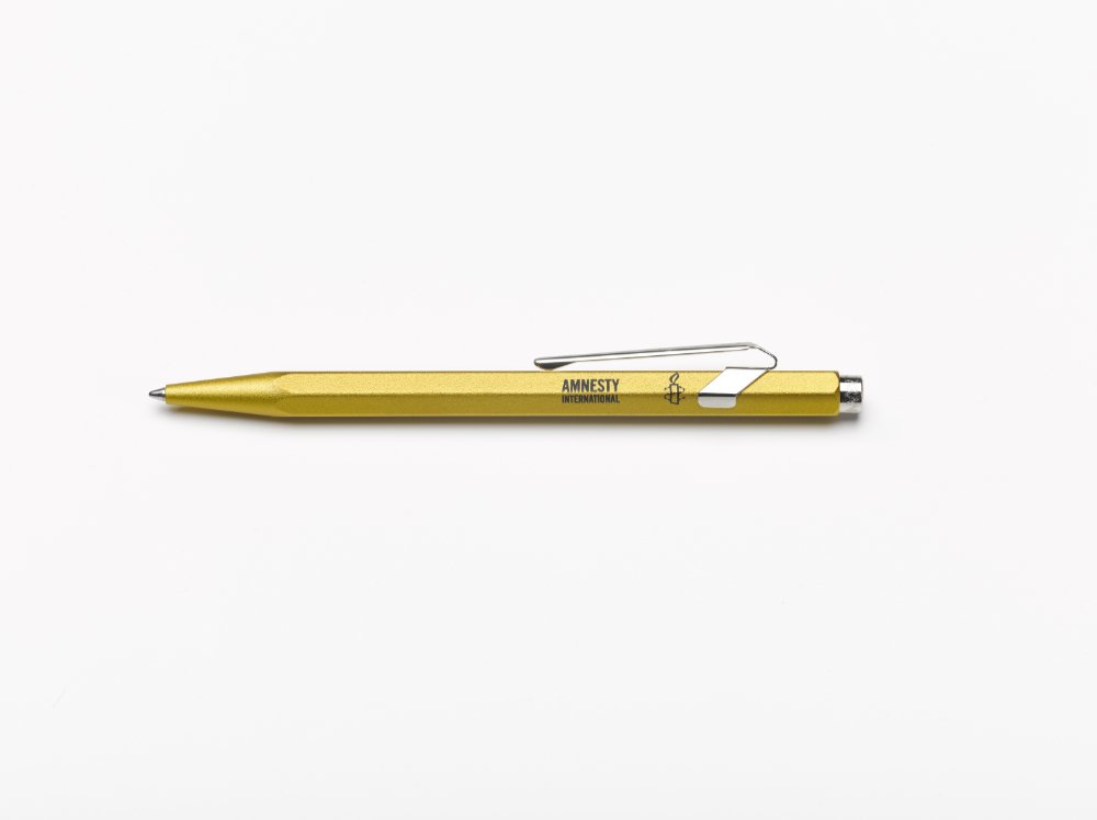 Kugelschreiber Caran d'Ache Metallgelb mit Logo