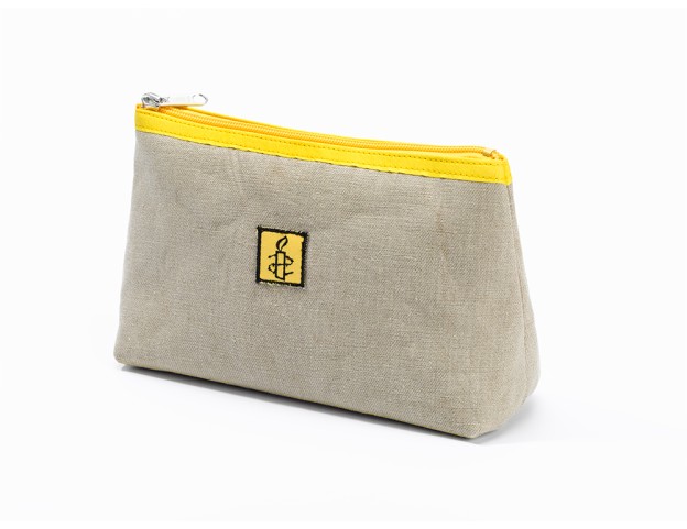 Necessaire_Kulturbeutel_Kosmetiktasche_Karlenswiss_Amnesty_gross