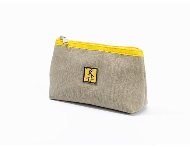 Necessaire_Kulturbeutel_Kosmetiktasche_Karlenswiss_Amnesty_klein