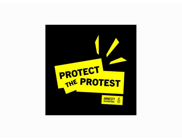 Sticker: "Protect the Protest" 