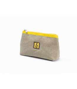 Necessaire_Kulturbeutel_Kosmetiktasche_Karlenswiss_Amnesty_klein